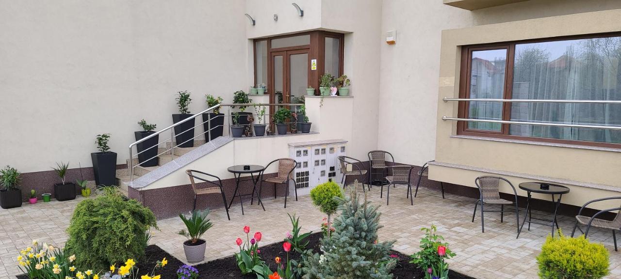 Апартаменты Casa Andi Нэводари Экстерьер фото
